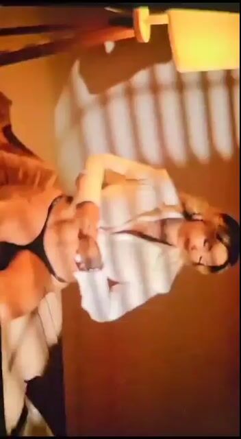 Premium <br> Videos