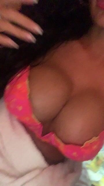 Premium <br> Videos
