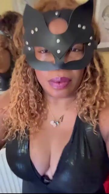 Premium <br> Videos