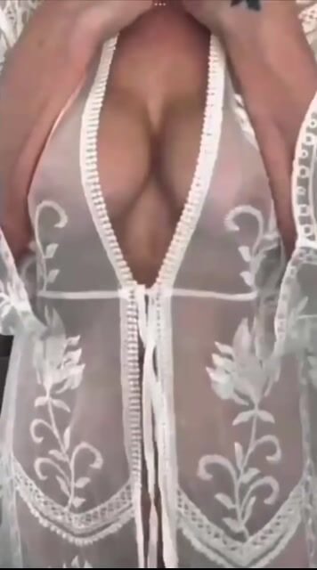 Premium <br> Videos