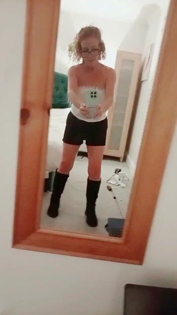 Premium <br> Videos