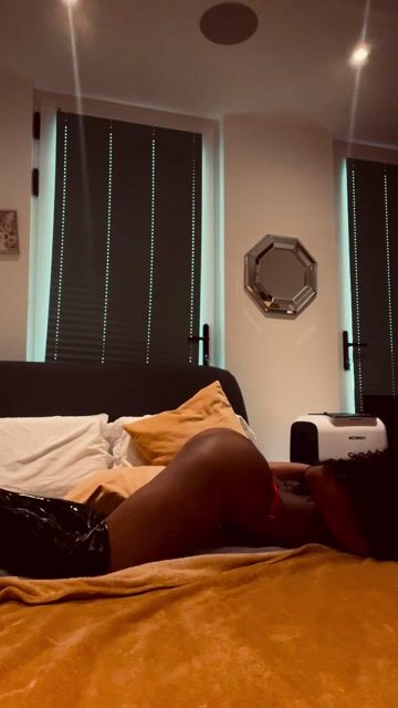 Premium <br> Videos