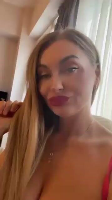 Premium <br> Videos