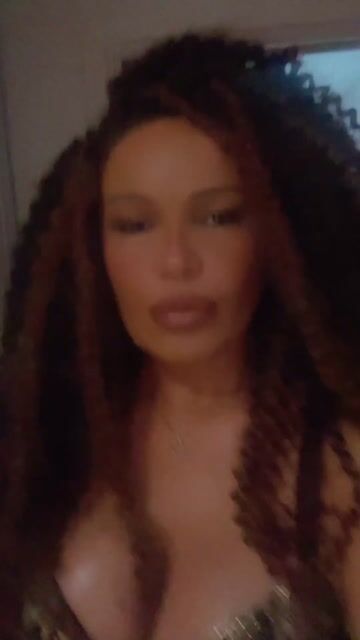 Premium <br> Videos