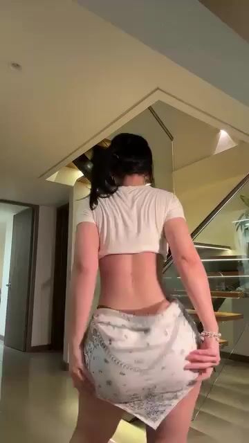Premium <br> Videos