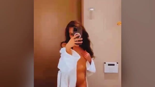 Premium <br> Videos